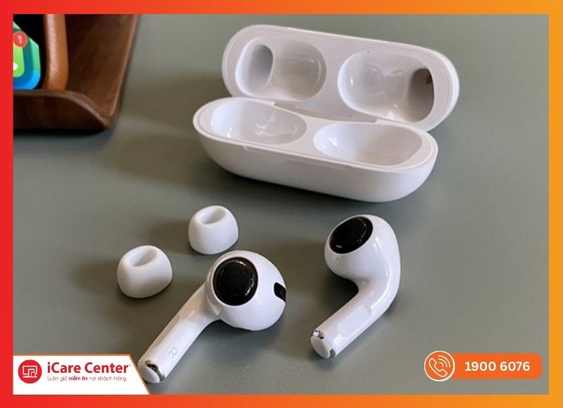 Nút đệm cao su và lưới chống nước AirPods Pro bị hư hỏng khi thay vỏ làm mất khả năng chống thấm IPX4