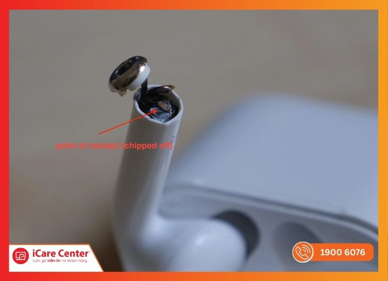 Vỏ tai nghe AirPods 1 bị nứt do pin phồng gây ra