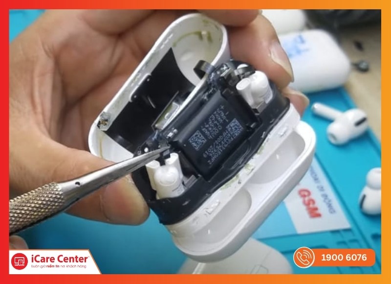 Rủi ro khi dùng AirPods bị chai, hỏng pin