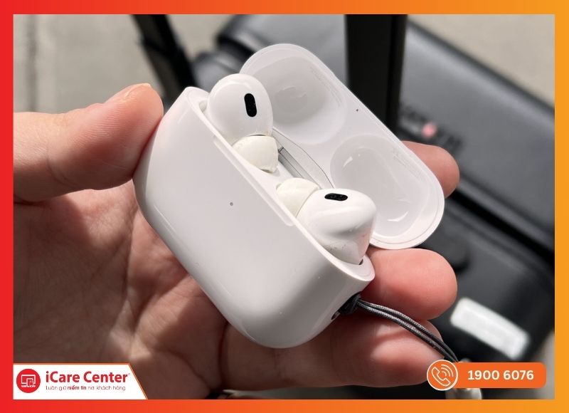 So sánh thay vỏ dock sạc AirPods và mua dock sạc mới