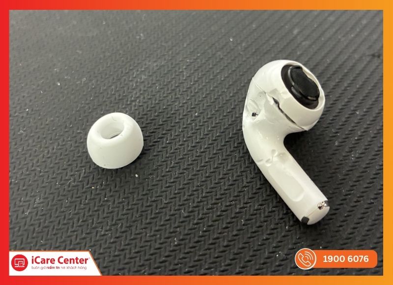 Vỏ AirPods nứt, móp, hở keo do rơi rớt 