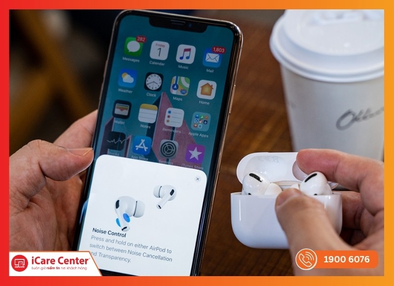 Đưa AirPods vào hộp sạc và kết nối lại