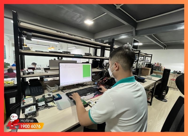 Đảm bảo không phát sinh chi phí trong quá trình cứu dữ liệu Quận 4