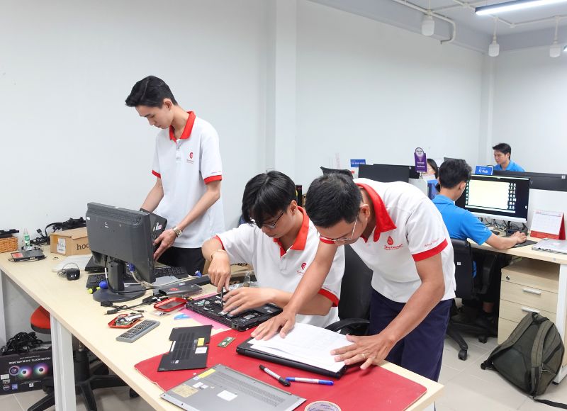 iCare60 đồng hành cùng doanh nghiệp trong vận hành thiết bị