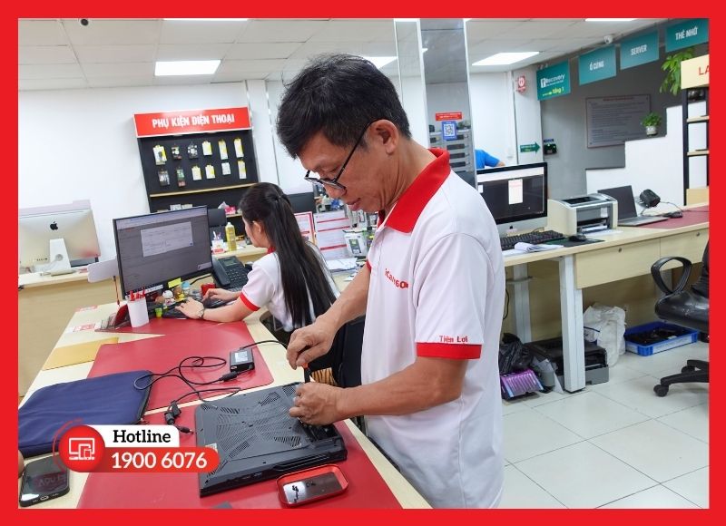 Dịch vụ sửa bản lề laptop chuyên nghiệp tại iCare Center TPHCM
