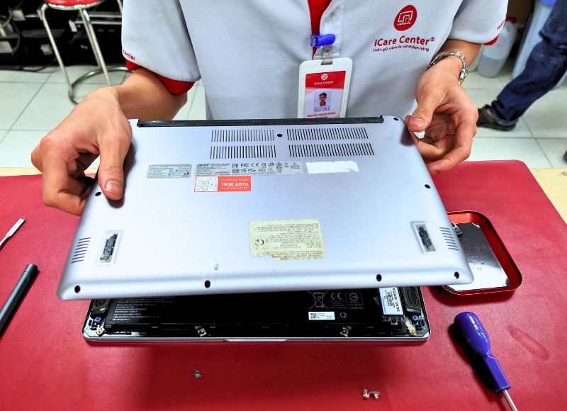 khi nào cần thay vỏ laptop