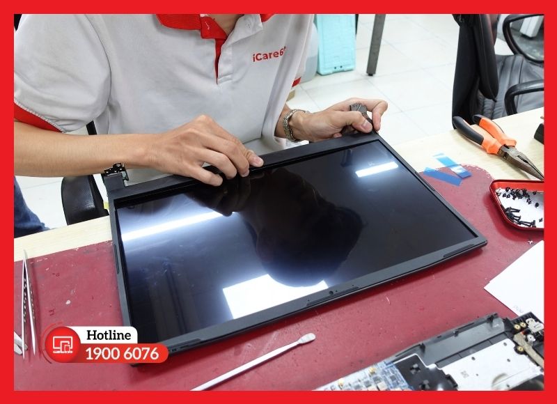 Thay vỏ mặt B laptop Lenovo bảo vệ và cố định màn hình