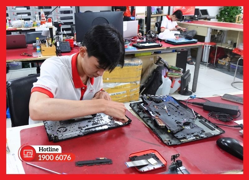 Quy trình thay vỏ laptop MSI được thực hiện bài bản tại iCare Center