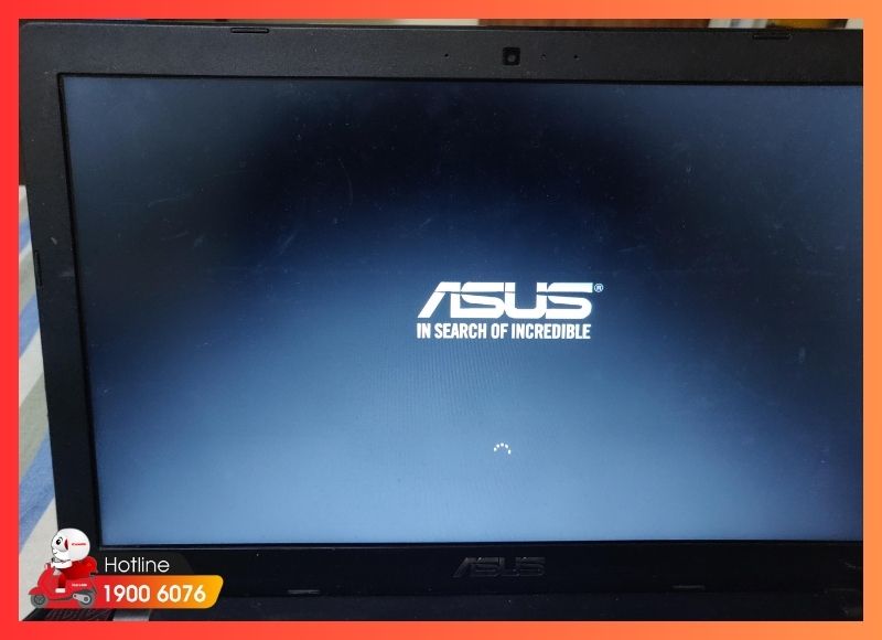màn hình laptop asus bị treo logo-iCareCenter #1
