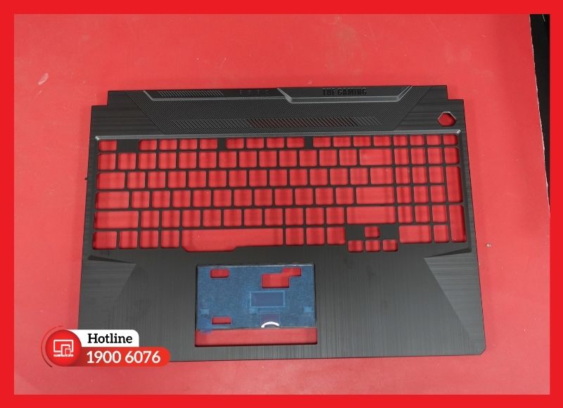 Thay mặt C laptop