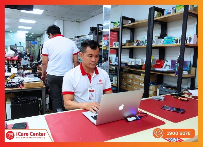 Quy trình thay bàn phím Macbook chính hãng tại iCare Center TPHCM