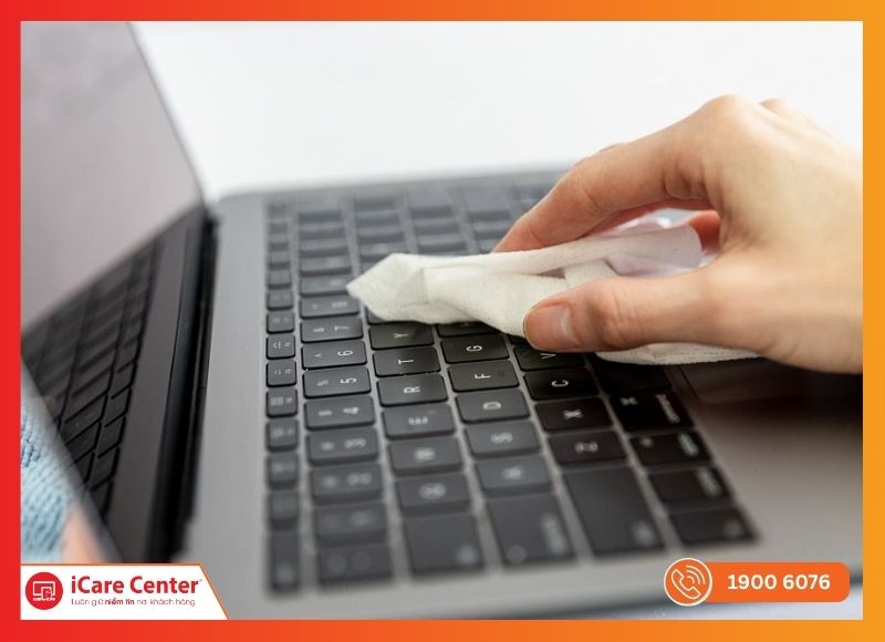 Hướng dẫn bảo vệ bàn phím MacBook sau khi thay