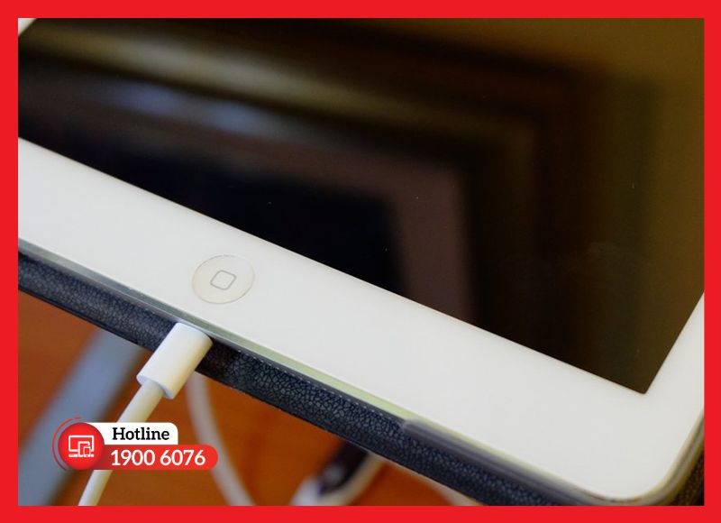 Dấu hiệu nhận biết cần thay đuôi sạc iPad Air 2