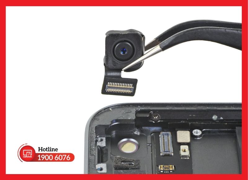 Camera sau iPad Air 3 cần được thay do bị rơi, va đập mạnh