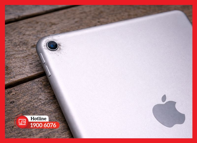 Bụi bẩn bám lâu ngày trong module khiến camera sau iPad Gen 9 giảm độ nét khi chụp