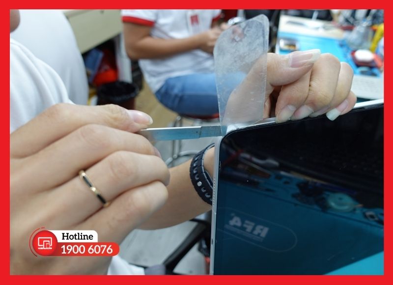 Dịch vụ thay camera trước iPad Pro 10.5 lấy liền, test FaceTime HD và True Tone trước khi bàn giao