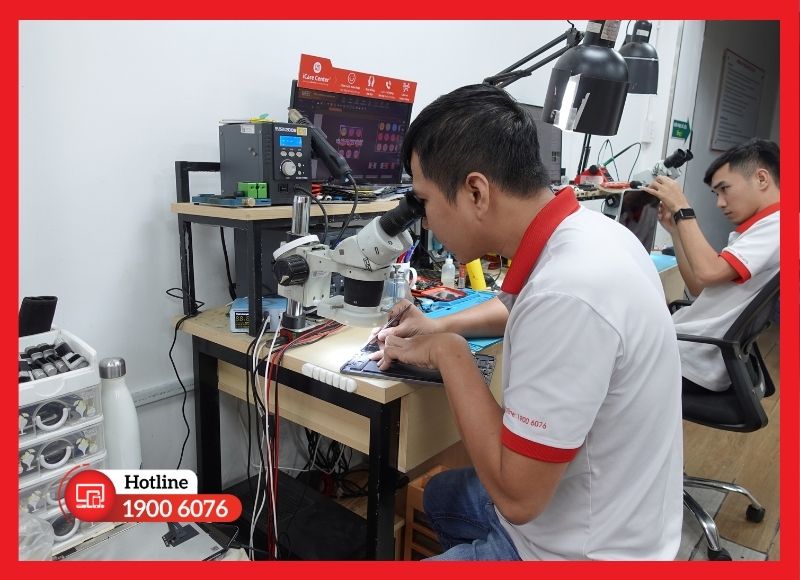 Hệ thống chi nhánh iCare Center tại TPHCM, nhận thay cáp Home iPad Pro 10.5 minh bạch