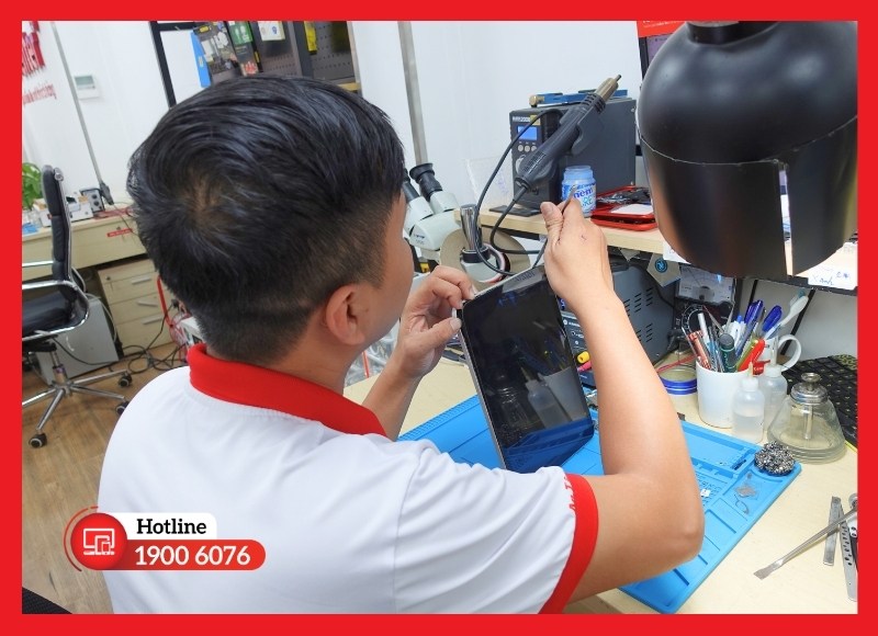 Quy trình thay cáp tai nghe iPad Air 1 chuyên nghiệp, lấy liền tại iCare Center