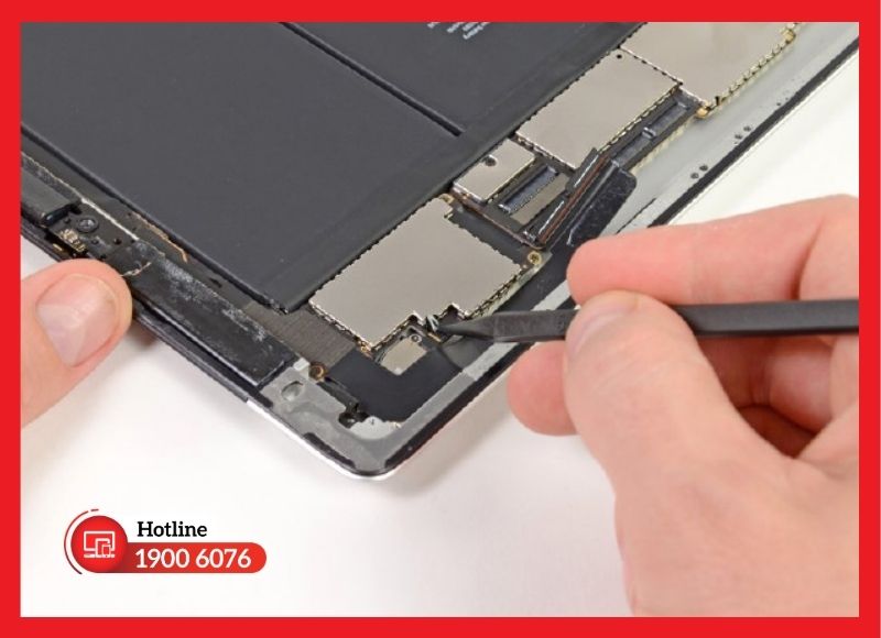 Cấu tạo chi tiết dải mạch dẻo và các hạt công tắc của cụm cáp volume iPad Gen 8.