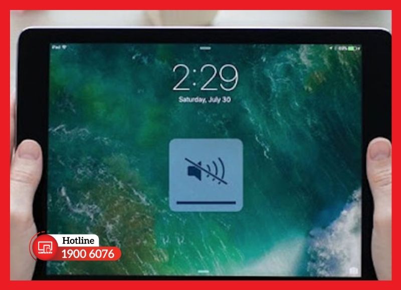 iPad Gen 8 bị kẹt phím vật lý hoặc tự động hiển thị thanh điều chỉnh âm lượng trên màn hình.