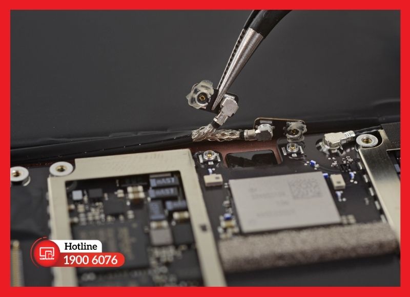 Các dấu hiệu cần thay cáp volume iPad Pro 10.5 để phục hồi nút âm lượng và mute switch