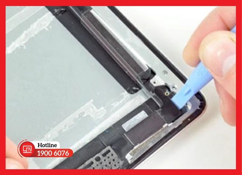 Tổng hợp các dấu hiệu nhận biết loa iPad Gen 8 bị hư hỏng cần thay thế.