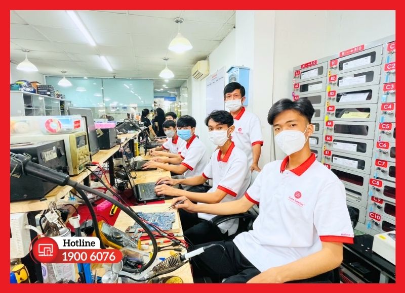 Hệ thống cửa hàng iCare Center chuyên thay màn hình iPad Gen 6 uy tín tại TP.HCM