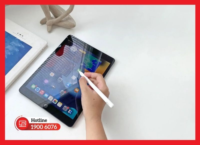 Màn hình iPad Gen 6 Retina 9.7 inch hỗ trợ Apple Pencil thế hệ 1.
