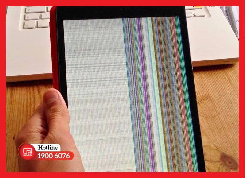 Dấu hiệu nhận biết màn hình iPad Gen 7 bị sọc màu và chảy mực