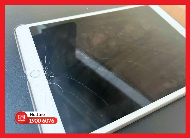 Các tác động phổ biến gây vỡ, hư hỏng màn hình iPad Gen 8