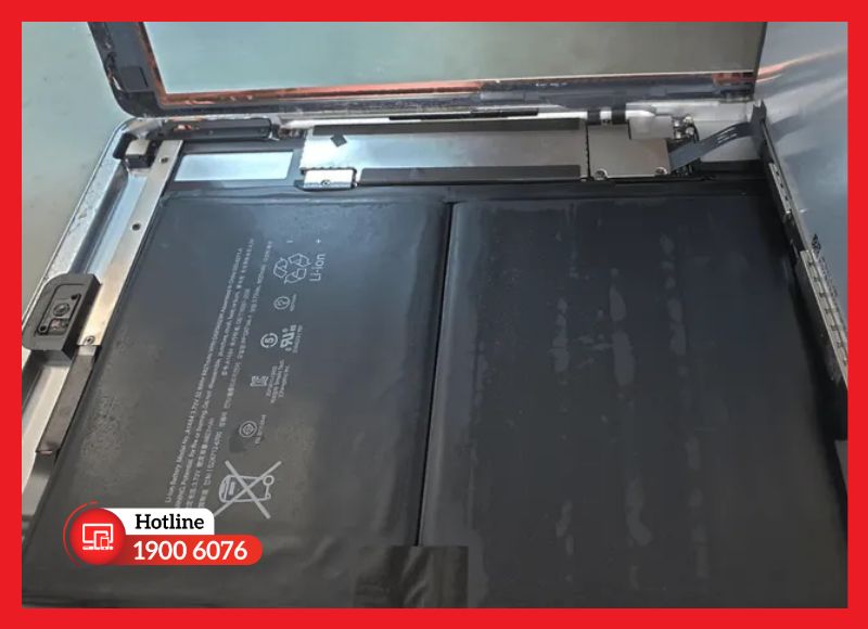 Pin iPad Gen 5 bị chai và xuống cấp trong quá trình sử dụng lâu năm