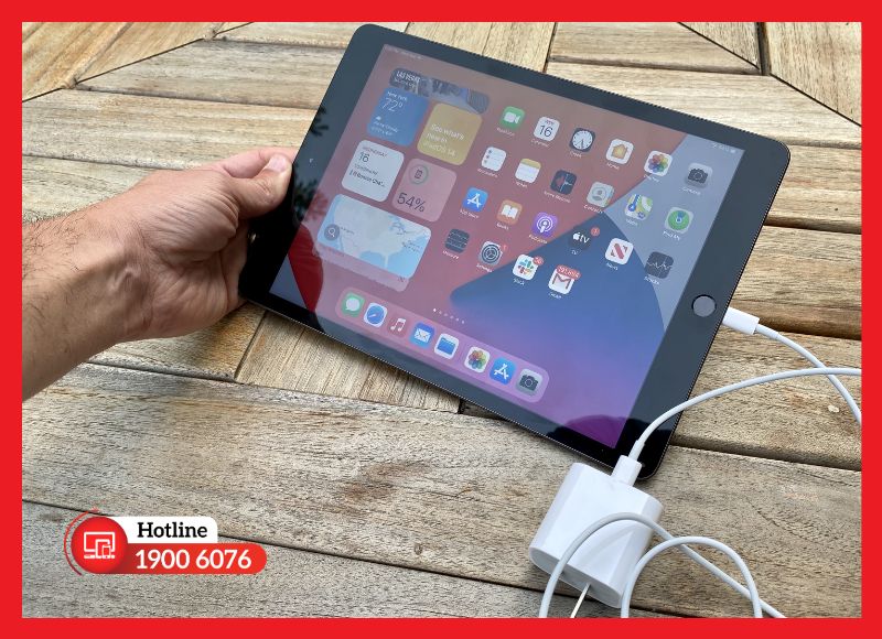 Các nguyên nhân phổ biến khiến pin iPad Gen 8 nhanh chai và xuống cấp