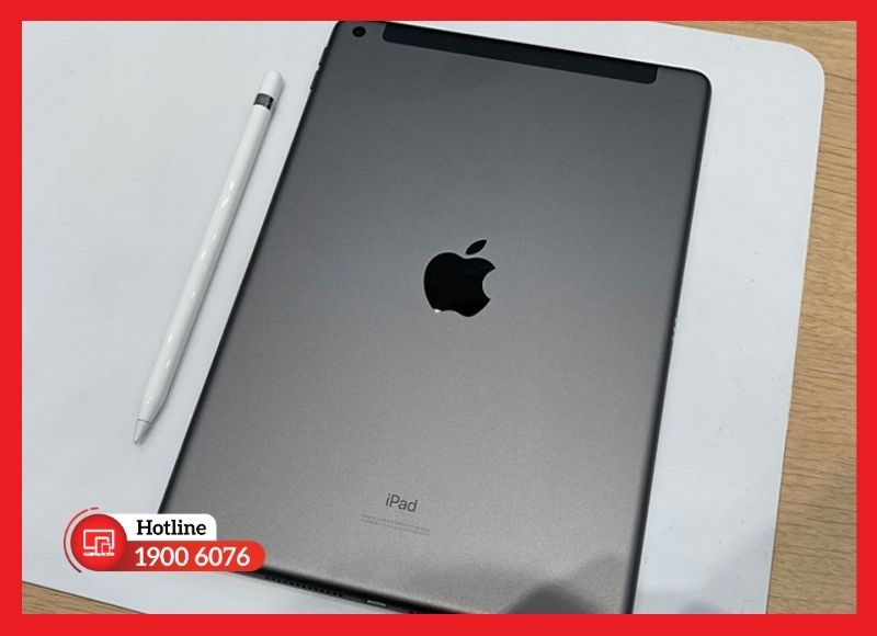 Cấu trúc khung nhôm iPad Gen 7 giúp định hình linh kiện và tản nhiệt hiệu quả.