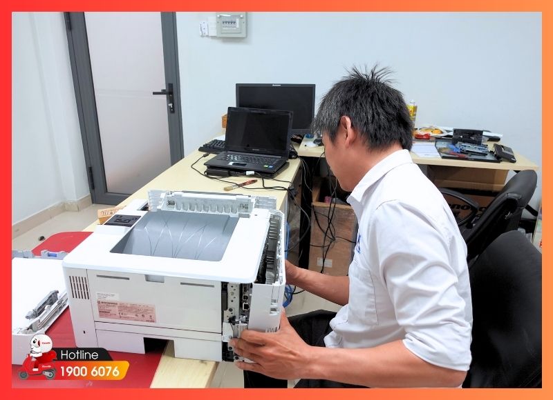 Hoàn tất sửa chữa, kiểm tra lại máy in và bàn giao