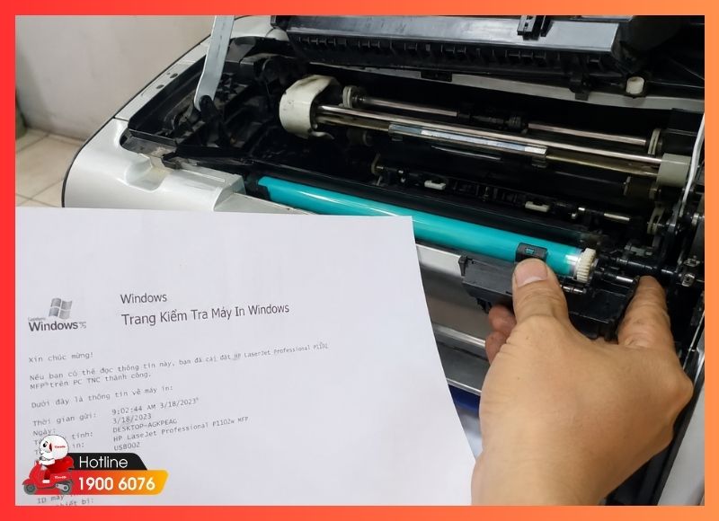 Kiểm tra trống máy in bằng cách in test và xoay trống