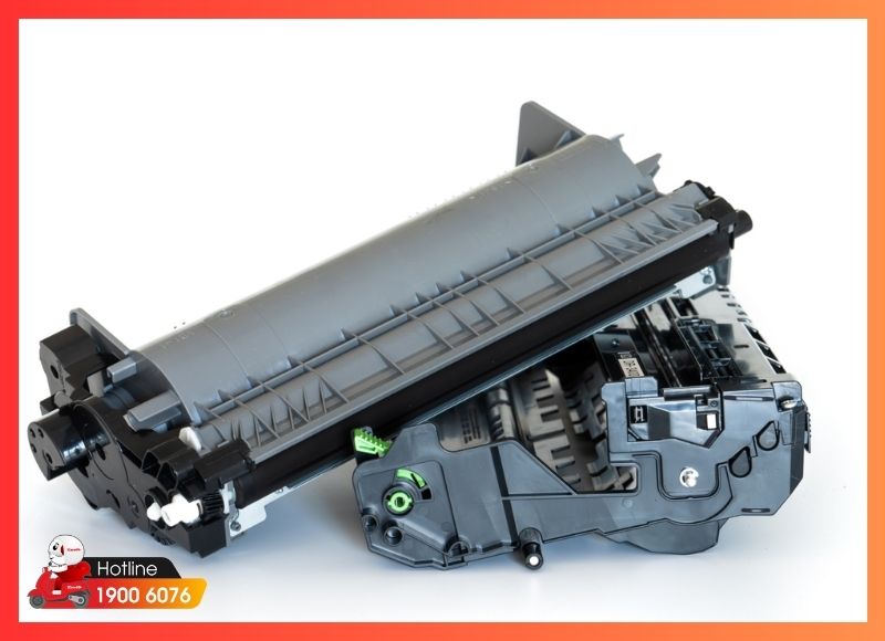 Kiểm tra trống máy in bằng cách in test và xoay trống