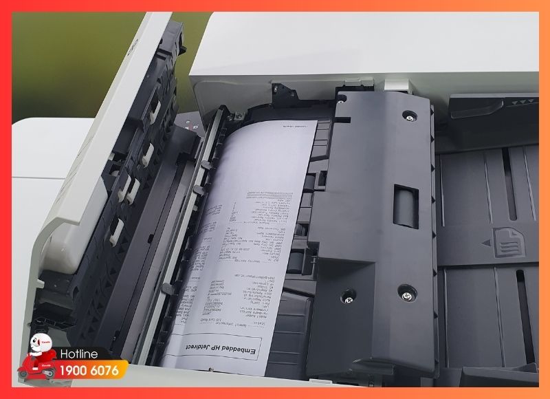 Giấy bị kẹt trong khay nạp ADF khi scan tài liệu