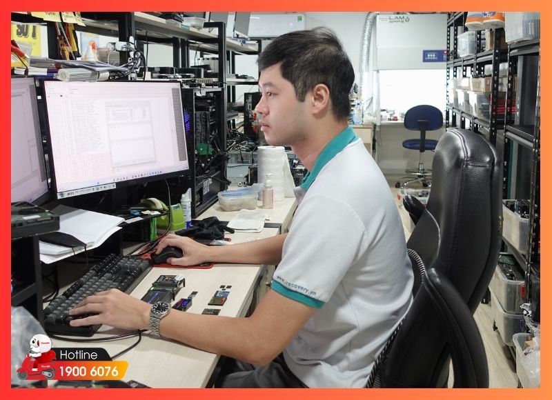 Hỗ trợ kiểm tra và khôi phục dữ liệu máy tính