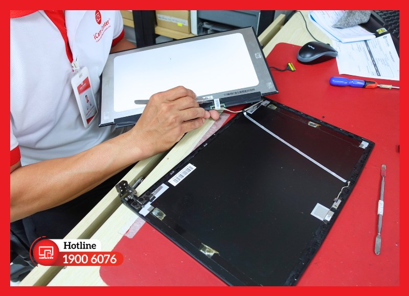 Quy trình thay màn hình laptop Acer Aspire 3 A314-35 tại iCare Center