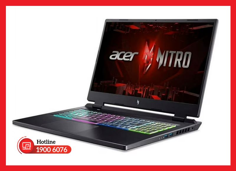 Màn hình 17.3 inch cỡ lớn đòi hỏi thao tác căn chỉnh chuẩn xác để không làm lệch bản lề