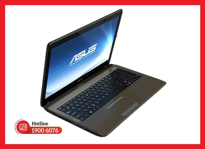 Khối pin rời cắm phía sau giúp quá trình tháo lắp cho dòng máy ASUS K52 diễn ra đơn giản