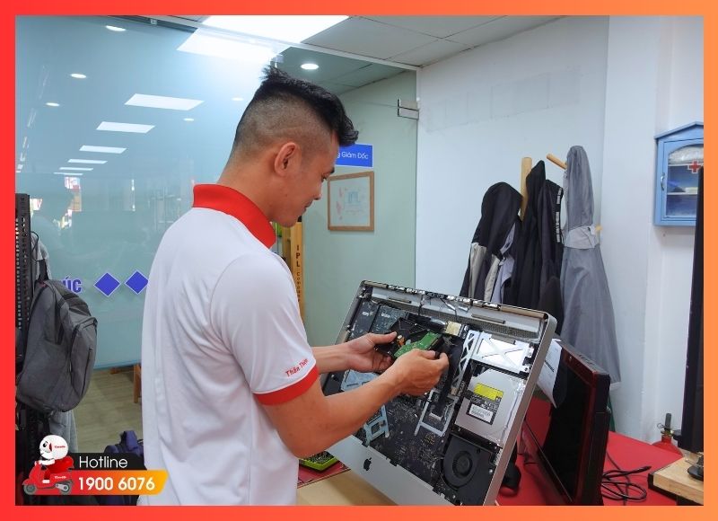 Vệ sinh iMac với quy trình và dụng cụ chuyên dụng