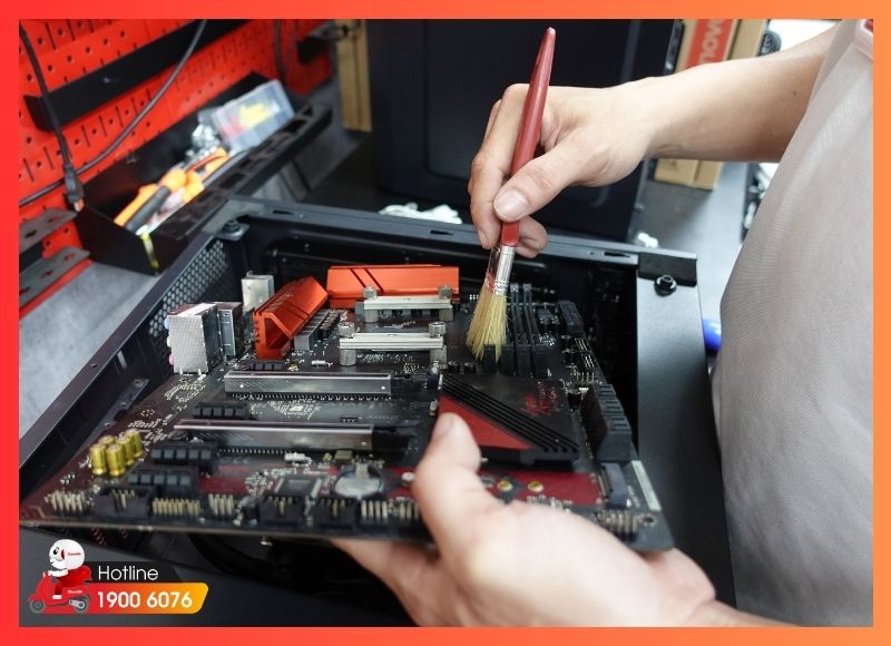 Quy trình vệ sinh máy tính minh bạch tại iCare Center