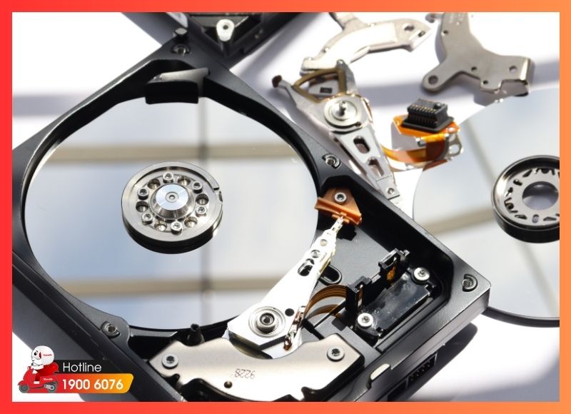 Những sai lầm phổ biến khiến ổ cứng hư hỏng nghiêm trọng hơn khi tự xử lý