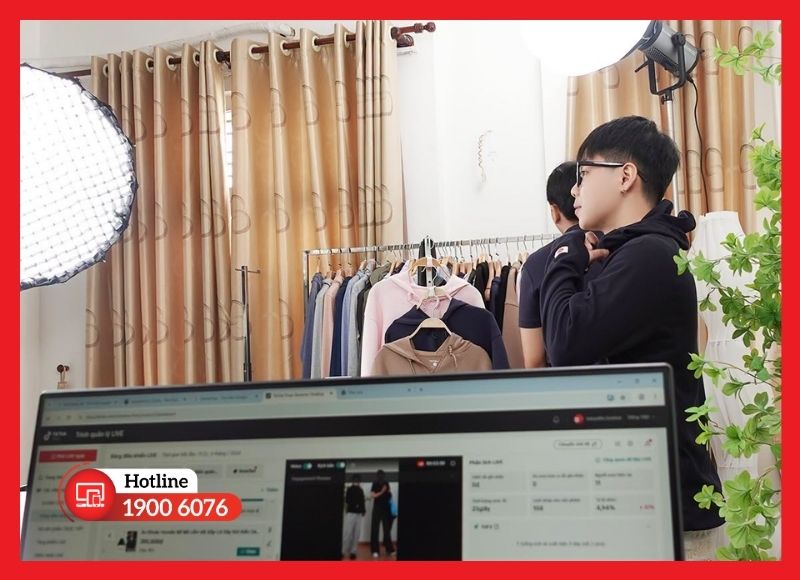 TikTok LIVE
