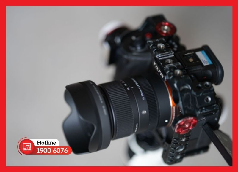 Camera hoặc thiết bị quay có chất lượng thấp