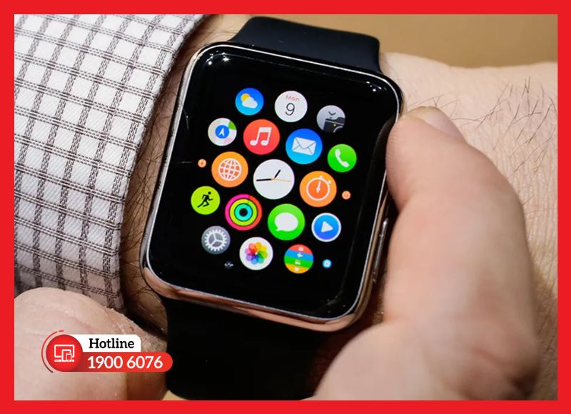 Apple Watch hiển thị bình thường nhưng cảm ứng liệt, thao tác không phản hồi