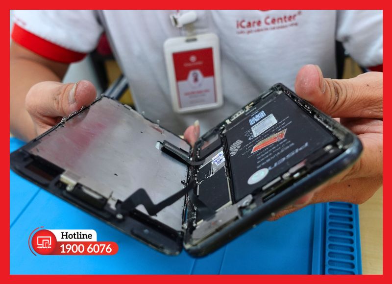 Kiểm tra và thay pin iPhone nhanh chóng tại trung tâm kỹ thuật iCare Center