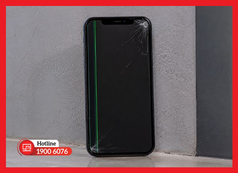 iPhone bị rơi, va đập mạnh gây sọc xanh màn hình