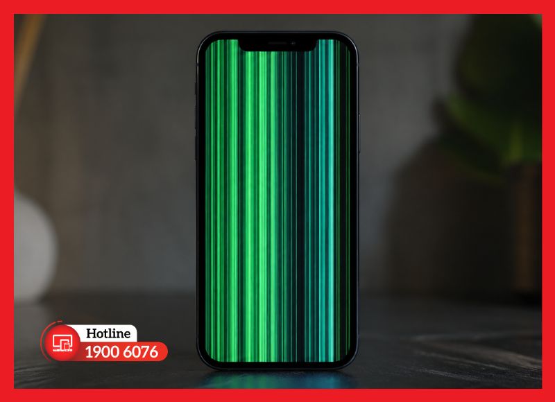 Sọc xanh trên màn hình iPhone do linh kiện hiển thị xuống cấp bên trong thiết bị